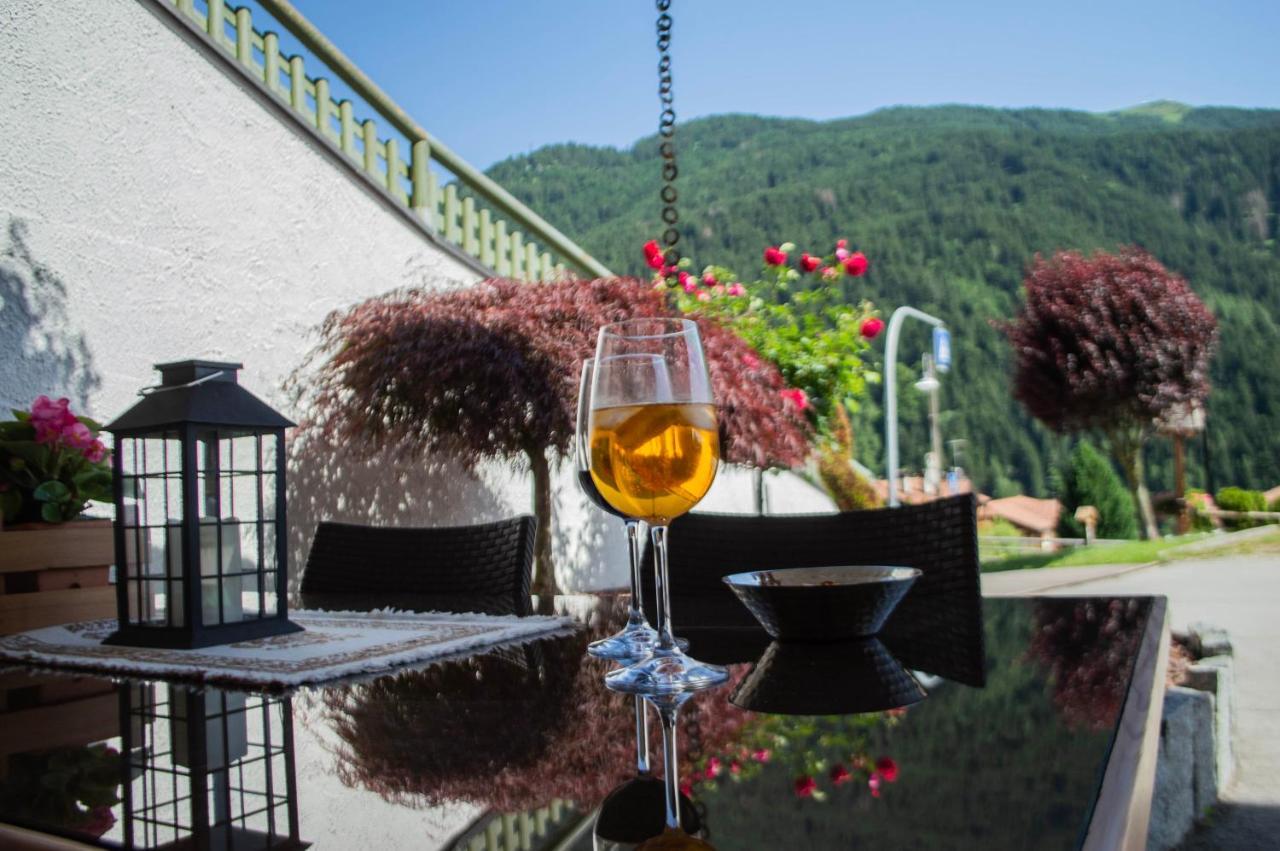 Hotel Garni Sant'Antonio Con Spa Madonna Exterior foto